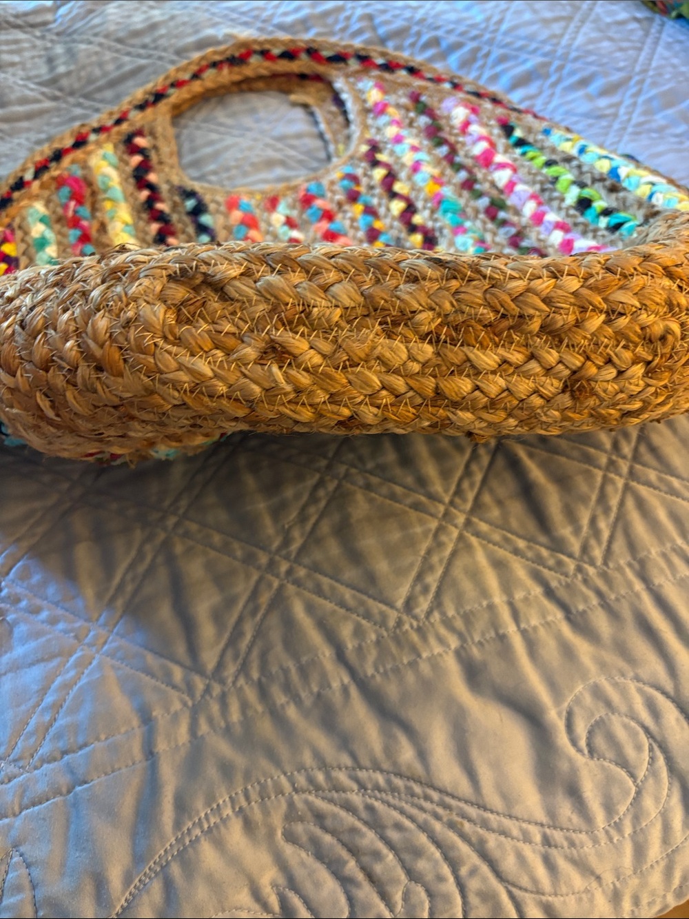 Multicolor Braided Round Straw Tote Bag - Picture 3 of 4